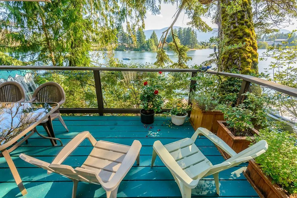 Long Lake Waterfront Bed And Breakfast Nanaimo