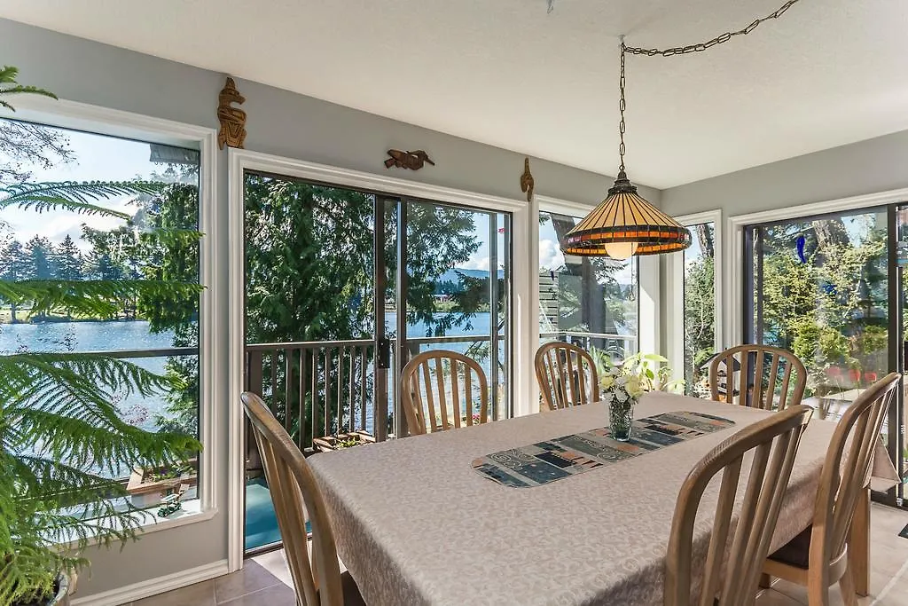 Long Lake Waterfront Bed And Breakfast Nanaimo